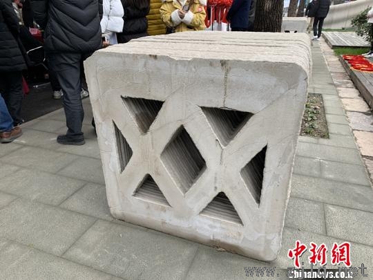 該橋所用材料?！】涤裾?攝