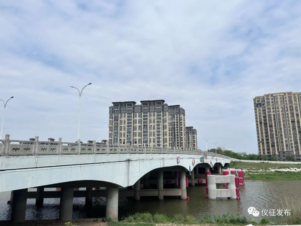 揚州市儀征開展橋梁定期檢測 確保橋梁通行安全