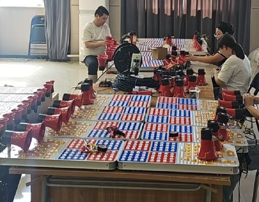 嚴(yán)苛工藝，精準(zhǔn)測(cè)試——中交路橋科技聲光報(bào)警設(shè)備測(cè)試完畢，整裝待發(fā)
