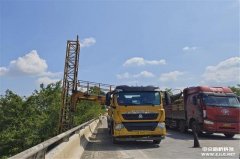 湖南永州對(duì)國(guó)道G357線泠江大橋和省道S230線五拱橋進(jìn)行了全面“體檢”