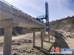 新疆哈巴河公路管理分局對42座橋梁進(jìn)行橋梁檢測